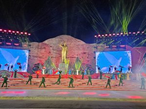 Nghệ thuật Kỷ niệm 80 năm ngày thành lập QĐND