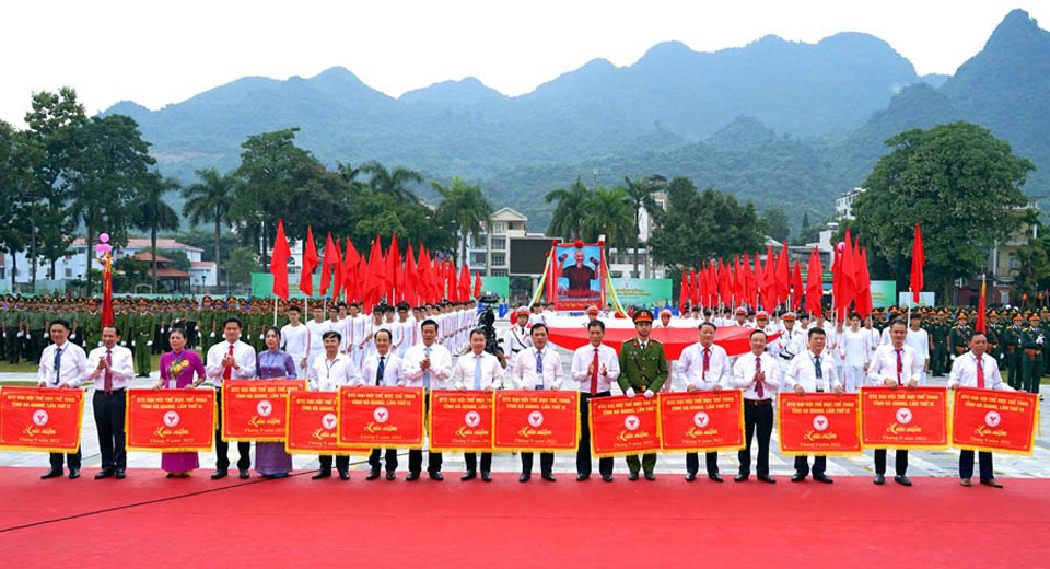 Dịch vụ Truyền thông & Tổ chức Sự kiện